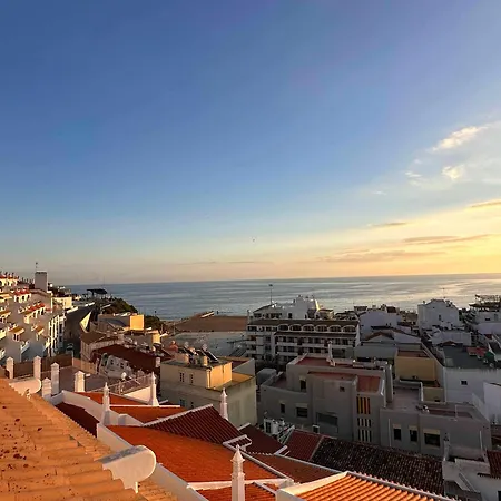 Deluxe Flat By Holidays شقة