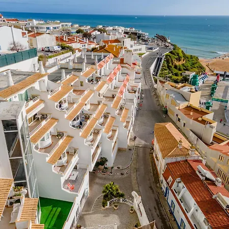 Deluxe Flat Sea View By Holidays Appartement