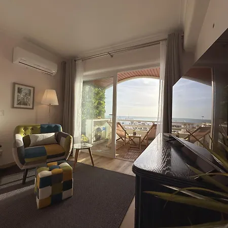 Deluxe Flat By Holidays Apartamento *